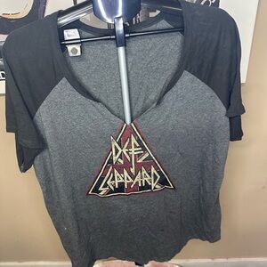 Torrid Charcoal Def Leppard Graphic Tee with Red Accents